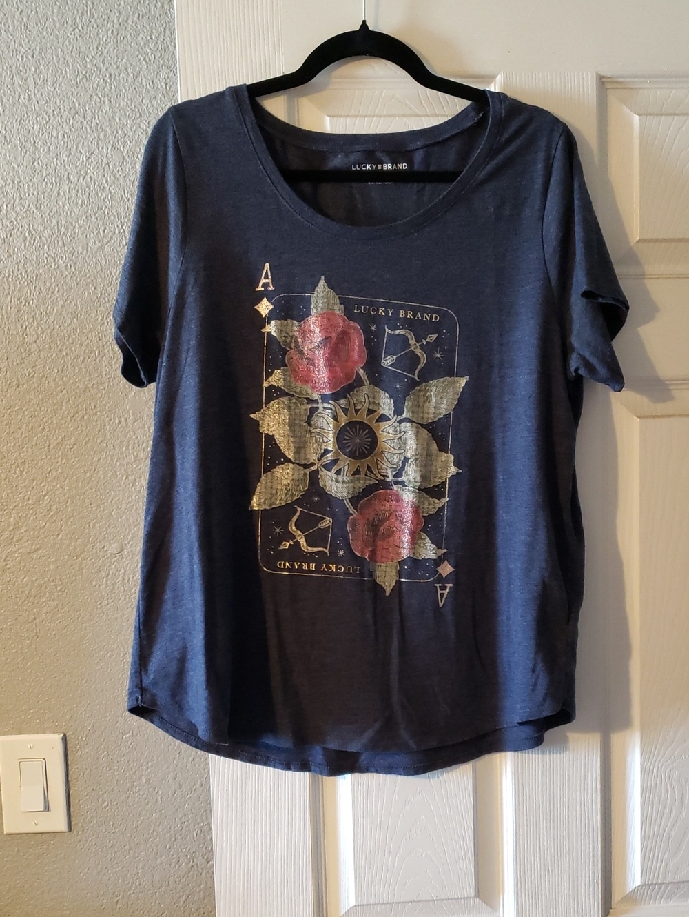 Lucky Brand Navy Short Sleeve Tee with Rose and Gold Card Graphic